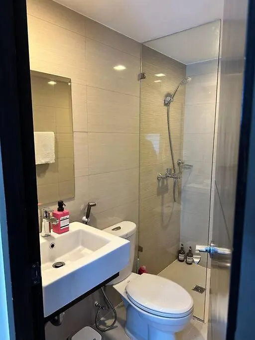 L Stays Viceroy Taguig Manila Philippines
